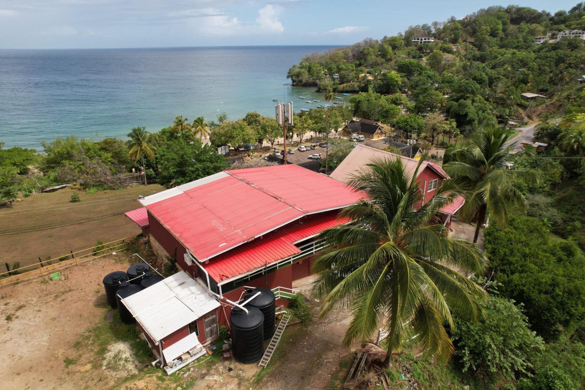 Las Cuevas Beach Lodge Bagian luar foto